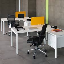 Unsere mitarbeiter begrüßen sie als. Design Schreibtisch Nizza In Vielen Ausfuhrugen Und Farben Erhaltlich