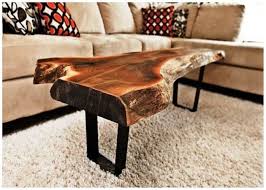 Découvrez cette magnifique table basse taillée dans un tronc de suar et d'une longueur de 150cm. 1001 Idees Table Basse En Tronc D Arbre Le Meuble Diy Qui Cache La Foret Table Basse Bois Table Basse Table Basse Tronc D Arbre