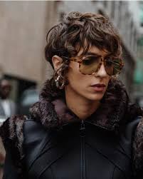 Ivy Hodges (ivylynnhodges)