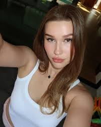 Leonel Saavedra's Instagram, Twitter & Facebook