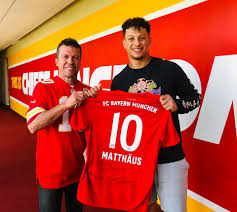 Lothar matthäus himself will then appear at the end of the feature in order to award you with three free spins. Breaking Lothar Matthaus To Challenge Fc Bayern Munich Facebook