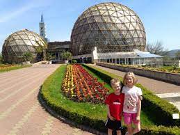 Azi, gradina botanică din jibou sălaj. Gradina Botanica Jibou Si Gradina Zmeilor Blog Calatorii In Familie