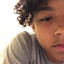 You can twist your hair or braid them while pinning them back and leaving the rest of your curls loose. On Instagram Good Night Saviordrug Cute Mexican Boys Curly Hair Styles Cute Black Boys