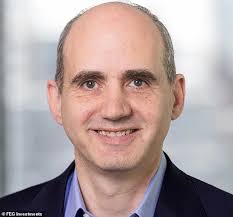 Finance gurus reveal where to stash cash during Trump's tariff mayhem