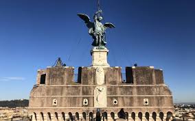 Trova immagini stock hd a tema statue san michele arcangelo inside shrine e milioni di altre foto, illustrazioni e contenuti vettoriali stock royalty free nella vasta raccolta di shutterstock. Quando San Michele Arcangelo Salvo Roma Dalla Peste