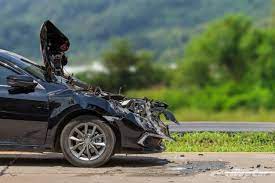 Perkhidmatan menunda oleh trak tunda kepunyaan bengkel panel sendiri. Aduh Eksiden Pula Macam Mana Cara Nak Claim Insuran Wapcar