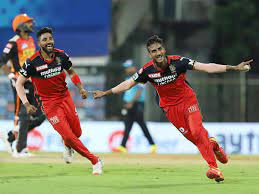 Royal challengers bangalore vs sun raisers. Jghim1ntxhxs3m