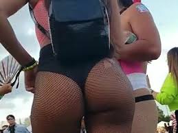 View 11 550 nsfw pictures and enjoy fishnets with the endless random gallery on scrolller.com. Party Girl Flaunts Her Ass In Fishnet Stockings Voyeurs Hd