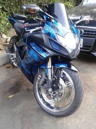 Custom Black And Blue Motorcycle Black And Blue 2006 Gsxr 600 Corona Suzuki Gsxr Custom Sport Bikes Sport Bikes