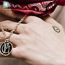 The drive itself is numbered and the bonus cards that come along are awesome. Hc 124 Waterproof Temporary Tattoo Stickers Bigbang G Dragon Cartoon Smile And Lightning Fake Tattoo Women Finger Kawaii Tattoo Kawaii Tattoo Tattoo Womenwaterproof Temporary Tattoos Aliexpress