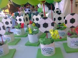 Las frutas llevan consigo frescura y encanto. Centros De Mesa Futbol Para Cumpleanos Infantiles