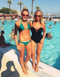 Weight loss is the first/second episode of the fifth season of the office and 73rd/74th episode overall. Billie Faiers Leaves Fans In Disbelief At Her Post Baby Body As She Flaunts Amazing Weight Loss In Skimpy Swimwear Irish Mirror Online
