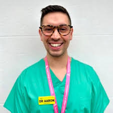 Aaron Sharma Hewitt (@DrSharmaHewitt)