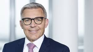 Mario Krause's Instagram, Twitter & Facebook