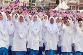 Tiap sekolah itu unik dan memiliki seragam sendiri, dan jika kamu tahu ketentuannya, kamu bisa menambah cari tas sekolah yang unik. Pakaian Seragam Sekolah Di Seluruh Dunia Pendidik