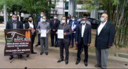 1.komanwel o komanwel ialah negara bekas tanah jajahan british yang telah merdeka yang terdiri daripada 54 buah negara maju dan sedang membangun. Kerajaan Setuju Bantu Pengusaha Bas Persiaran Utusan Digital