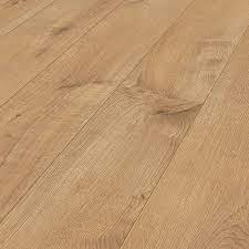 Is b&q laminate flooring any good. Ravensdale Natural Oak Effect Laminate Flooring 1 48m Pack Diy At B Q