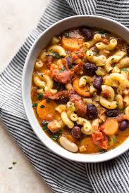 Traditional Pasta E Fagioli Pasta And Beans This Soup Is Quick Healthy Easy To Make And Totally Delicious Easy Pasta Pasta E Fagioli Healthy Meal Prep