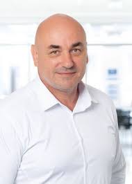 Contact page & primary contacts