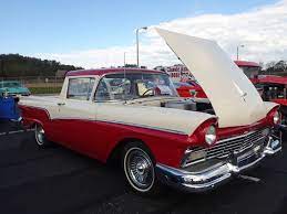 Chariots Of Fire Car Show At The Classic Car Mall 10 2018 Ford Ranchero Classic Cars Car Show Car