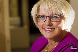 Jeunes femmes en affaires: au-delà des réseaux sociaux