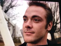 Hi I'm a fan of Supernatural and also a fan of the new Macgyver series and  as I was watching S1 episode 21 “Cigar Cutter” look who appears in the  episode I