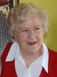 Mme Jeannine Murphy Leduc