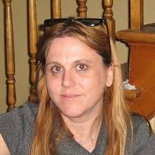 Nancy Caron's Instagram, Twitter & Facebook