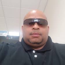 Stream Curtis Goode music