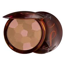 Guerlain Terracotta Light The Sun Kissed Healthy Glow Powder Terracotta Light Is An Intangible And Lightweight Bronzing Powder Maquillage Guerlain Maquillage Teint