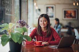 It was characterized by common forms for all segments of the population, but with a certain social and age regulations. Kasachische Frauen Kennenlernen Mentalitat Und Eigenschaften