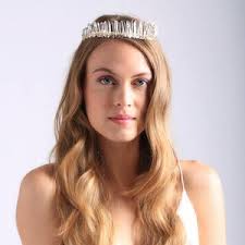 BRIENNE Quartz Crown, Crystal Crown for a Whimsical Bride, Unusual Tiara,  Statement Headpiece, Raw Quartz Crown, Clear Modern Accessory