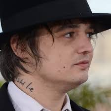 The artist who spent much of the century as a source of tabloid. Pete Doherty Aktuelle News Infos Bilder Bunte De
