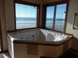 Find 18,456 traveller reviews, 9,177 candid photos, and prices for hotels in lincoln city, oregon, united states. The In Room Hot Tub And View Picture Of Sandcastle Beachfront Motel Lincoln City Tripadvisor