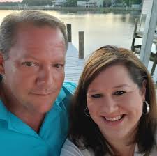 What are the best breakfast spots in Gulfport, MS?