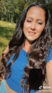 Lynette Ambrose's Instagram, Twitter & Facebook