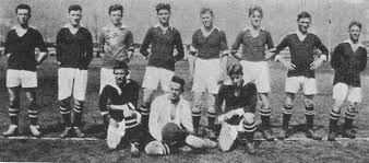 Strømsgodset, mjøndalen, sarpsborg og lillestrøm sto dermed i en situasjon der de ikke kunne starte opp med fellestreninger før 26. Pa Denne Dag I 1907 Ble Stromsgodset Toppfotball Facebook