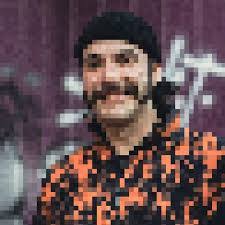 Charlie Morin's Instagram, Twitter & Facebook