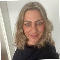 200+ Profile mit dem Suchbegriff „Jähnke“