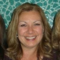 Wendy Steele's Instagram, Twitter & Facebook