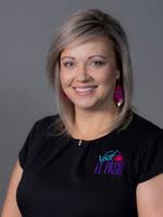 Brooke Underwood's Instagram, Twitter & Facebook