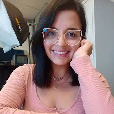 Laura Theis Martínez (@lau_theis) • Threads, Say more