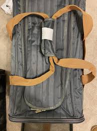 Perfect for traveling by plane or car, for a trip or just to the vet. Sherpa Original Deluxe Charcoal And Camel Pet Carrier Large Petco
