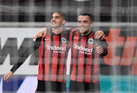 Am montag (24.02.20, 10:00 uhr) startet der ticketverkauf für die spiele gegen den fc augsburg, eintracht frankfurt und bayer leverkusen. Eintracht Frankfurt Nach 2 0 Sieg Gegen Fc Augsburg Zuruck In Der Spur