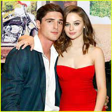 The kissing booth is a teen romantic series on netflix. Kissing Booth Season 2 Exclusive Update Check Out Release Date Cast And All Other Details Here What Will Happen To Noah And Elle S Relationship