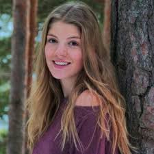 Ingrid Estrada (@IngridEstrada97)