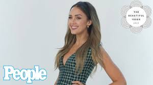 Check spelling or type a new query. Jessica Alba Re Wears 2010 Valentine S Day Premiere Dress Beautiful Issue 2021 People Youtube