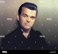 Twitty hi-res stock photography and images