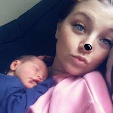 Danielle Cruse (@CruseDanii)