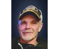 Alice Duval's Instagram, Twitter & Facebook